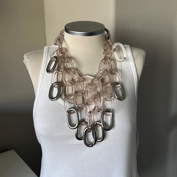 🆕 listing! Plastic rings necklace